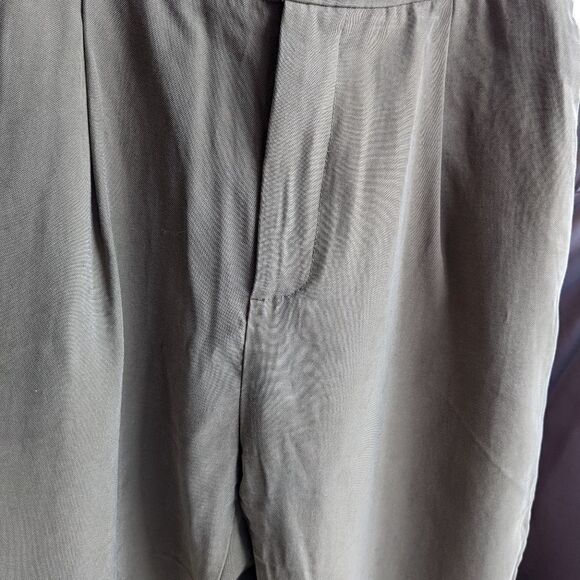 ZARA khaki pants cropped high rise pleated pants Medium - Picture 2 of 10